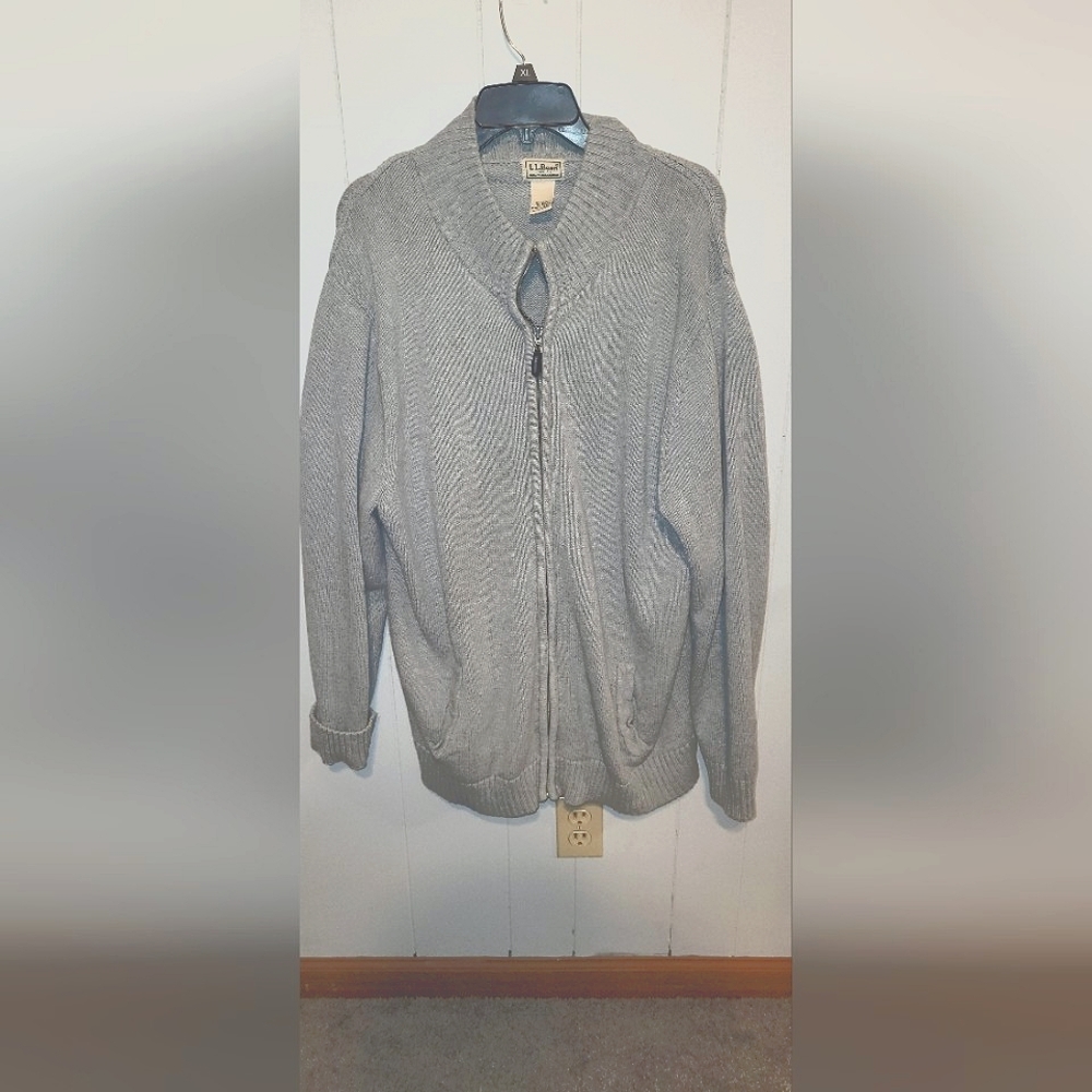 LL Bean Men's Grey Zip Up Cardigan